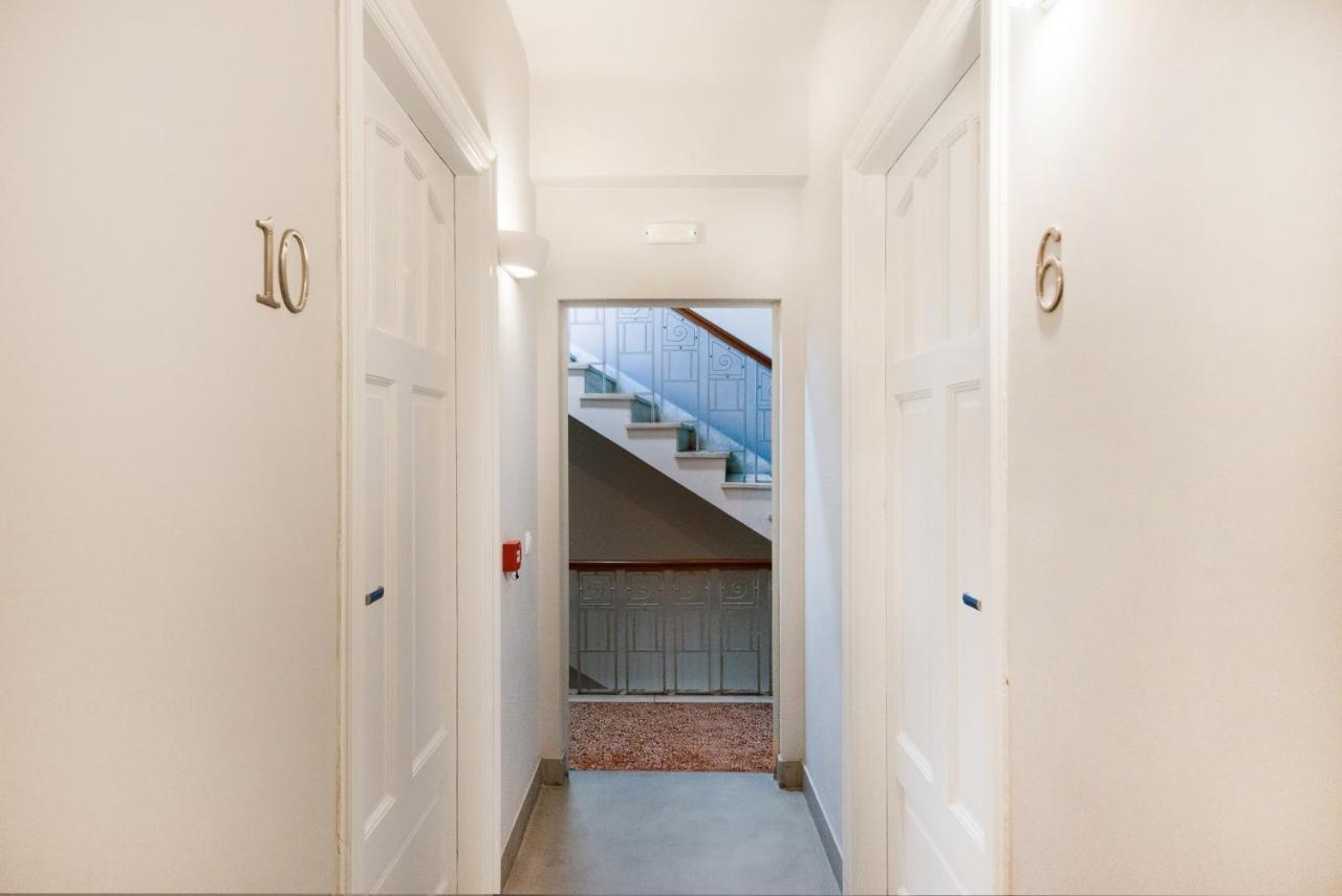 Monk Monastiraki Suites Atina Dış mekan fotoğraf